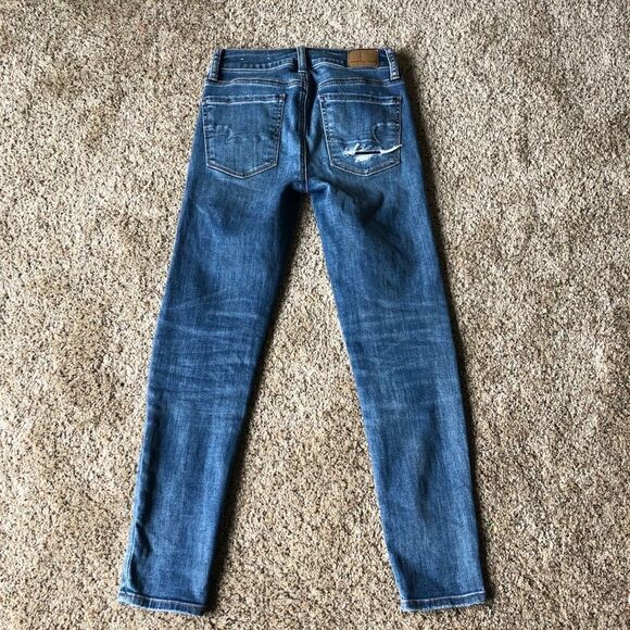 American Eagle Super Stretch Ripped/Patch Hi-Rise Crop Jegging Jeans - Picture 2 of 8